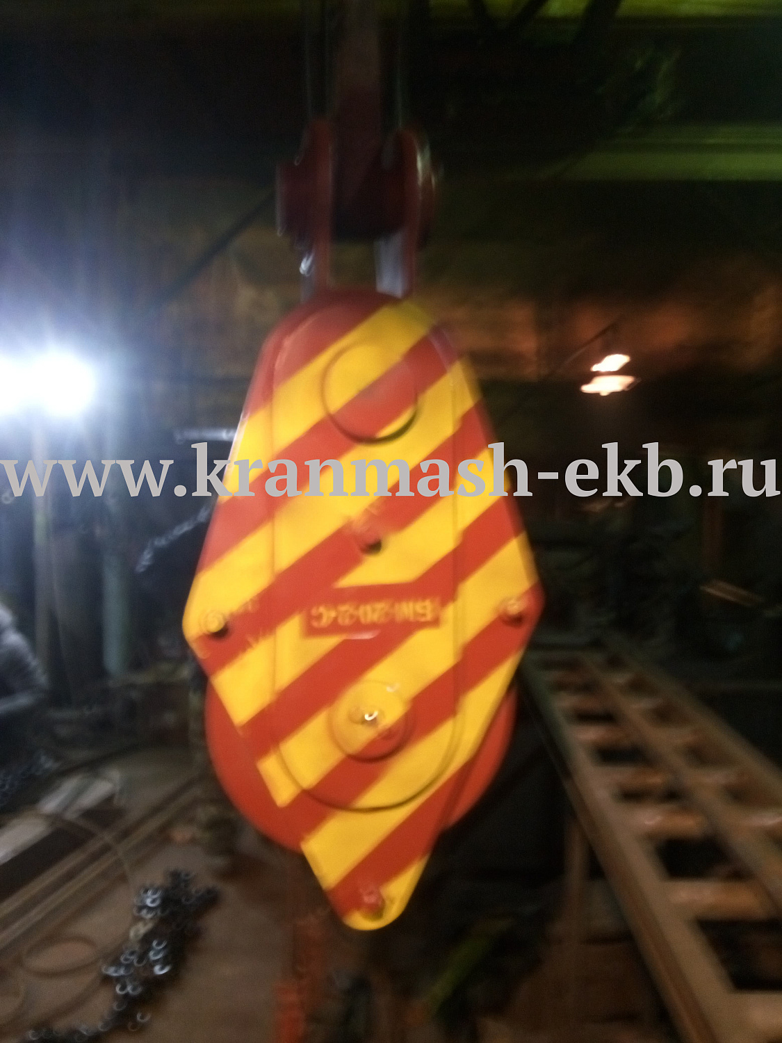 Крюковая подвеска Россия, Крюковая подвеска Болгария