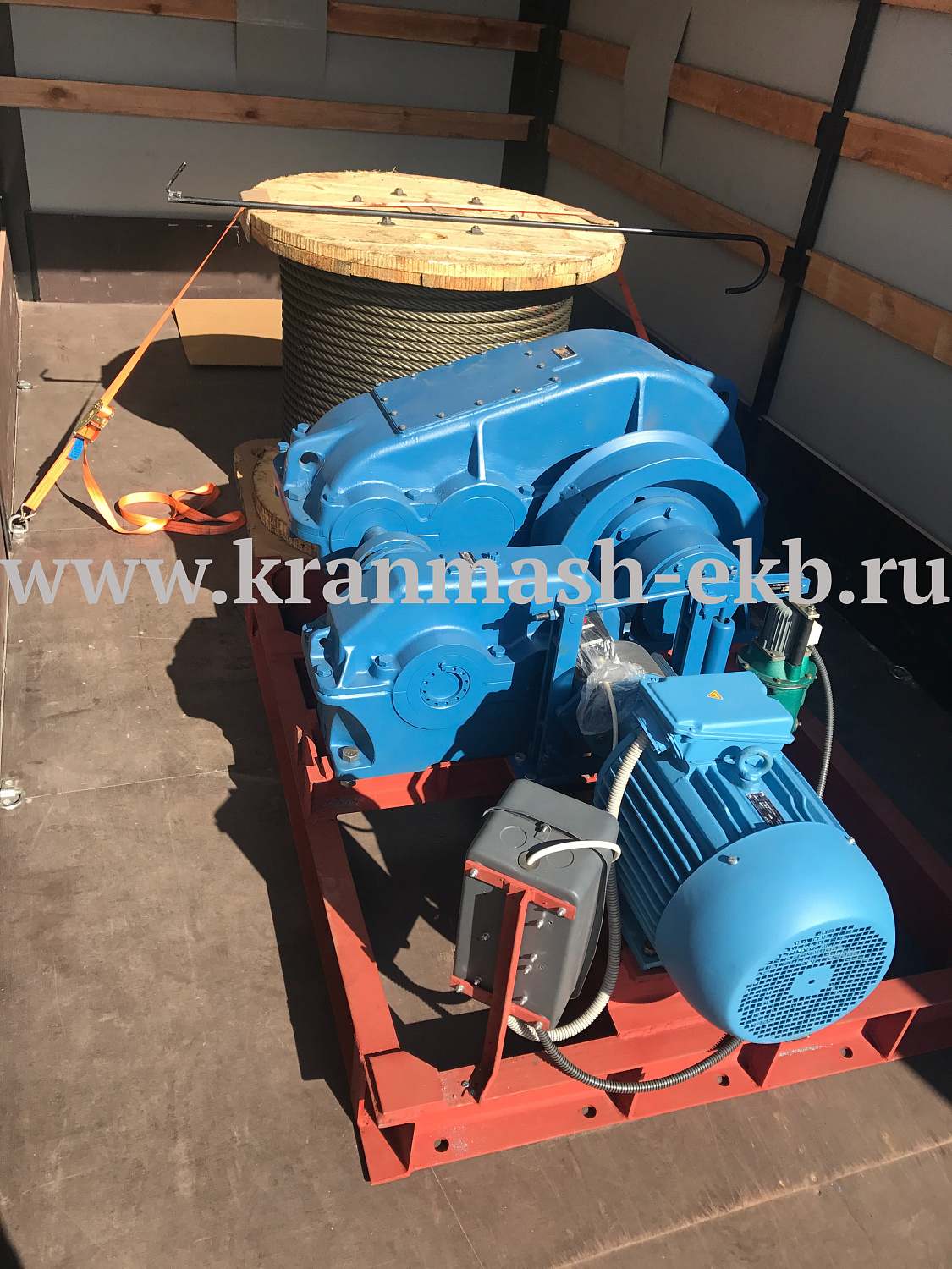 Лебедка маневровая ЛЭМ-10Ш1 Лебедка маневровая ЛЭМ-10Ш2